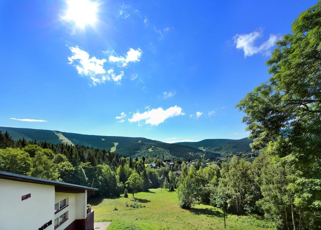 Hotel Horní Pramen Špindlerŭv Mlýn Exterior foto